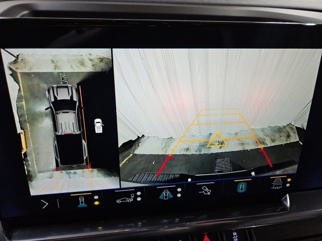 Certified 2024 Chevrolet Silverado 3500 High Country w/ High Country Premium Package image 30