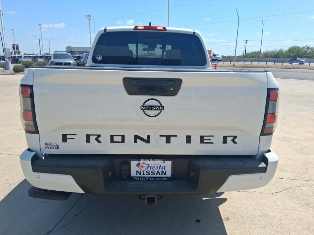 New 2026 Nissan Frontier SV w/ Tow Package RWD image 5