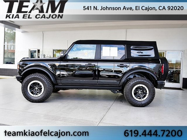 Used 2024 Ford Bronco Badlands image 8