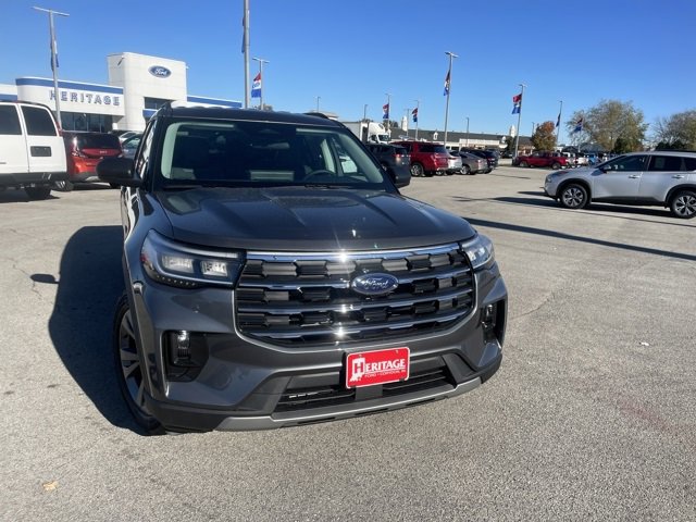 New 2026 Ford Explorer Active image 3