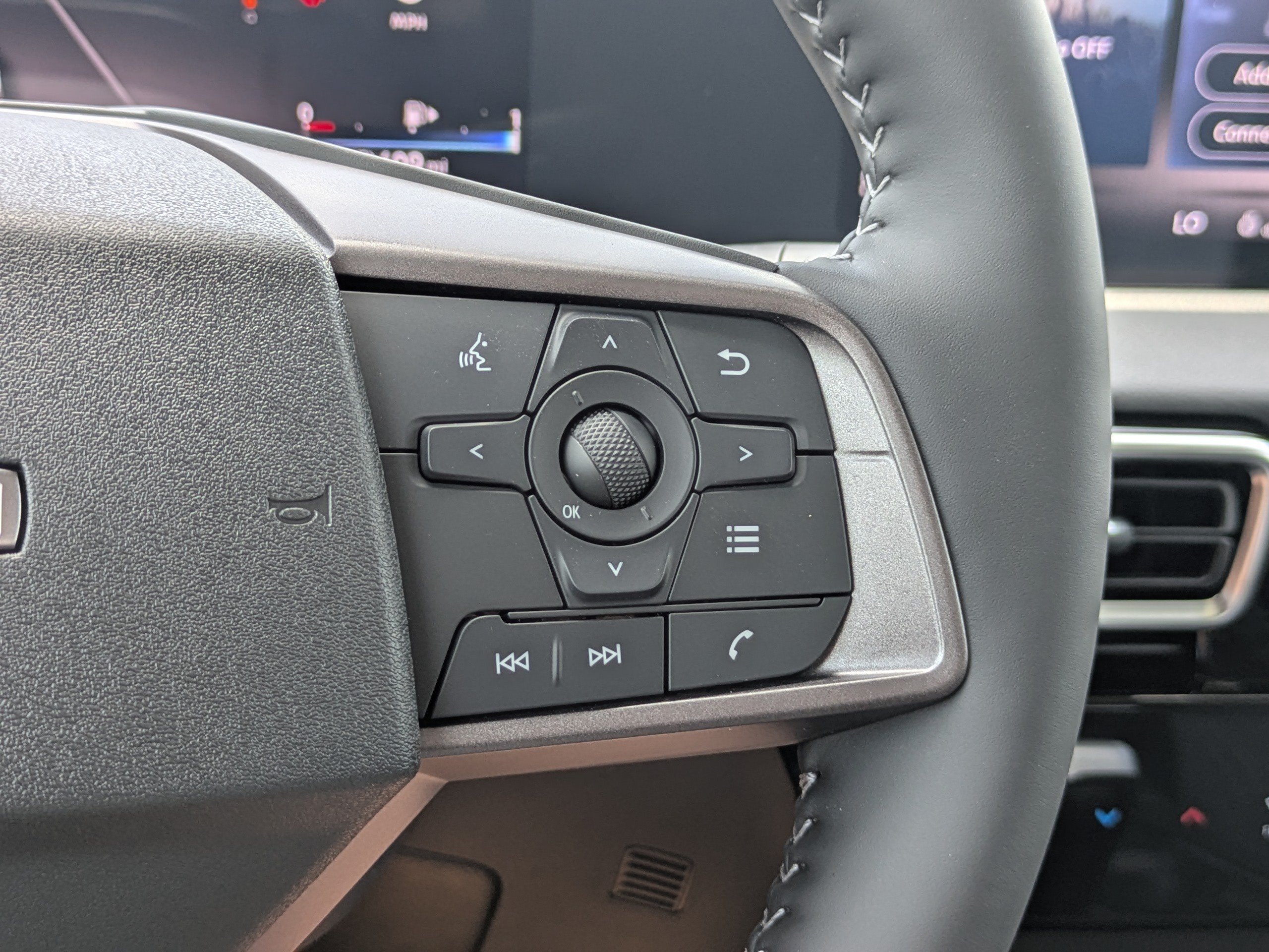 New 2026 Nissan Sentra SV w/ SV Convenience Package FWD image 27