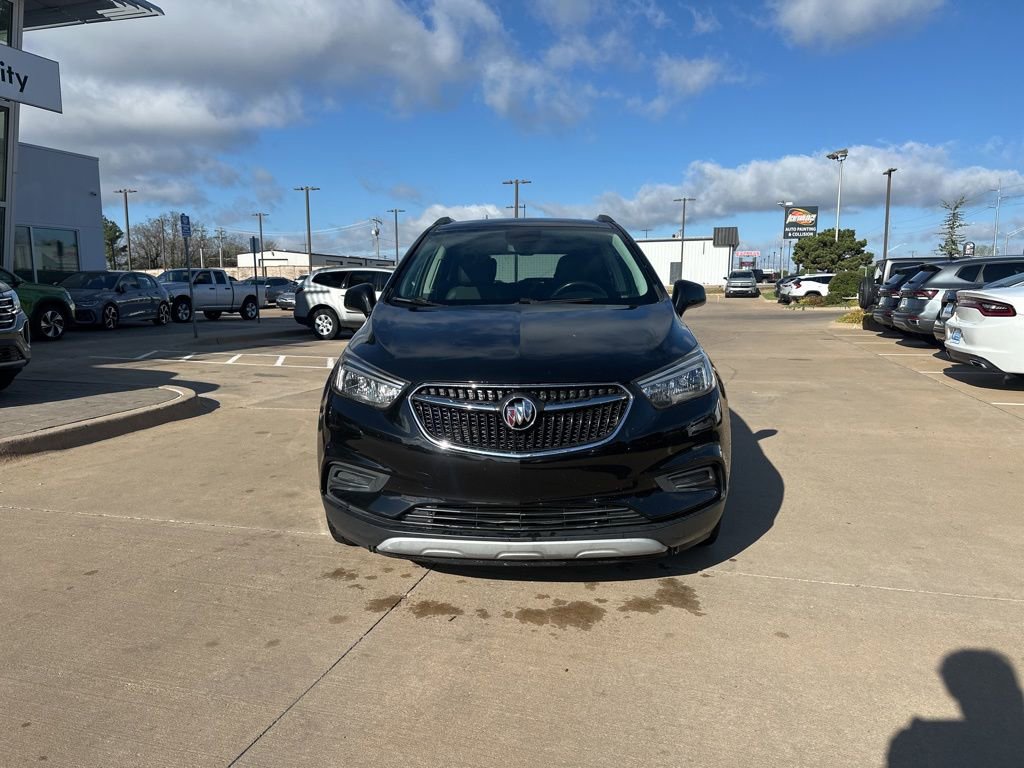Used 2020 Buick Encore Preferred w/ Safety Package FWD image 2