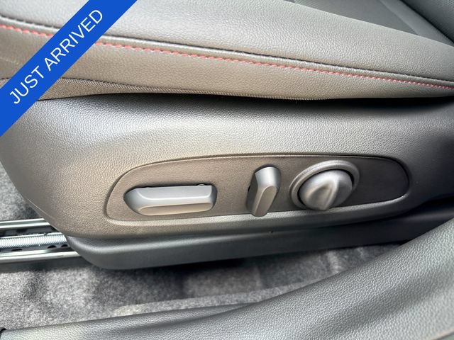 New 2026 Chevrolet Trax RS w/ Sunroof Package FWD image 12