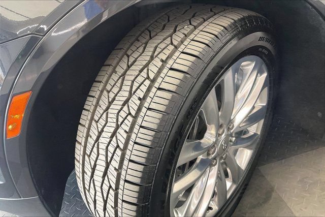 Used 2019 Cadillac XT5 Platinum AWD/4WD image 33