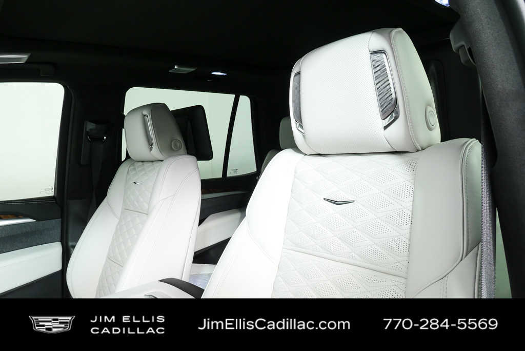 New 2026 Cadillac Escalade Platinum Sport w/ LPO, ONYX Package AWD/4WD image 5