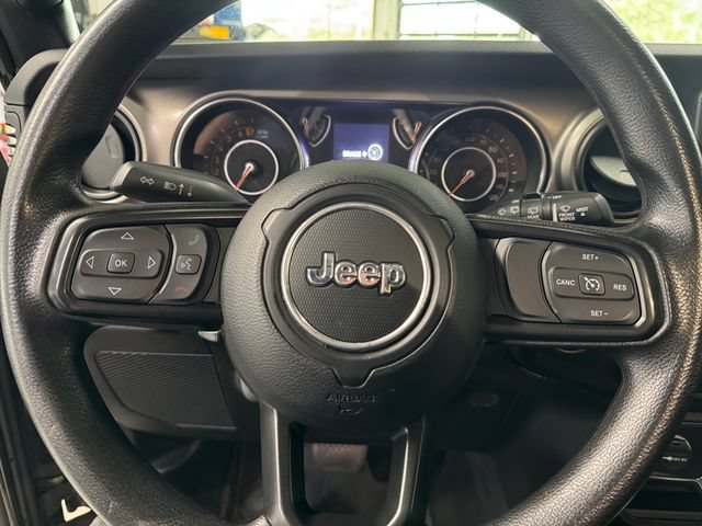 Used 2021 Jeep Wrangler Unlimited Sport AWD/4WD image 19