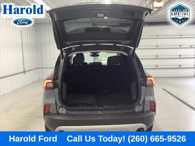 Used 2023 Ford Escape Platinum AWD/4WD image 6