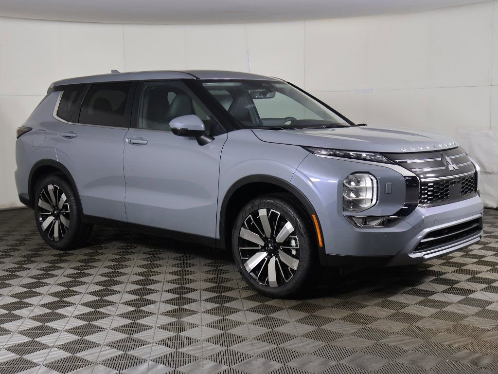 New 2026 Mitsubishi Outlander SE image 55