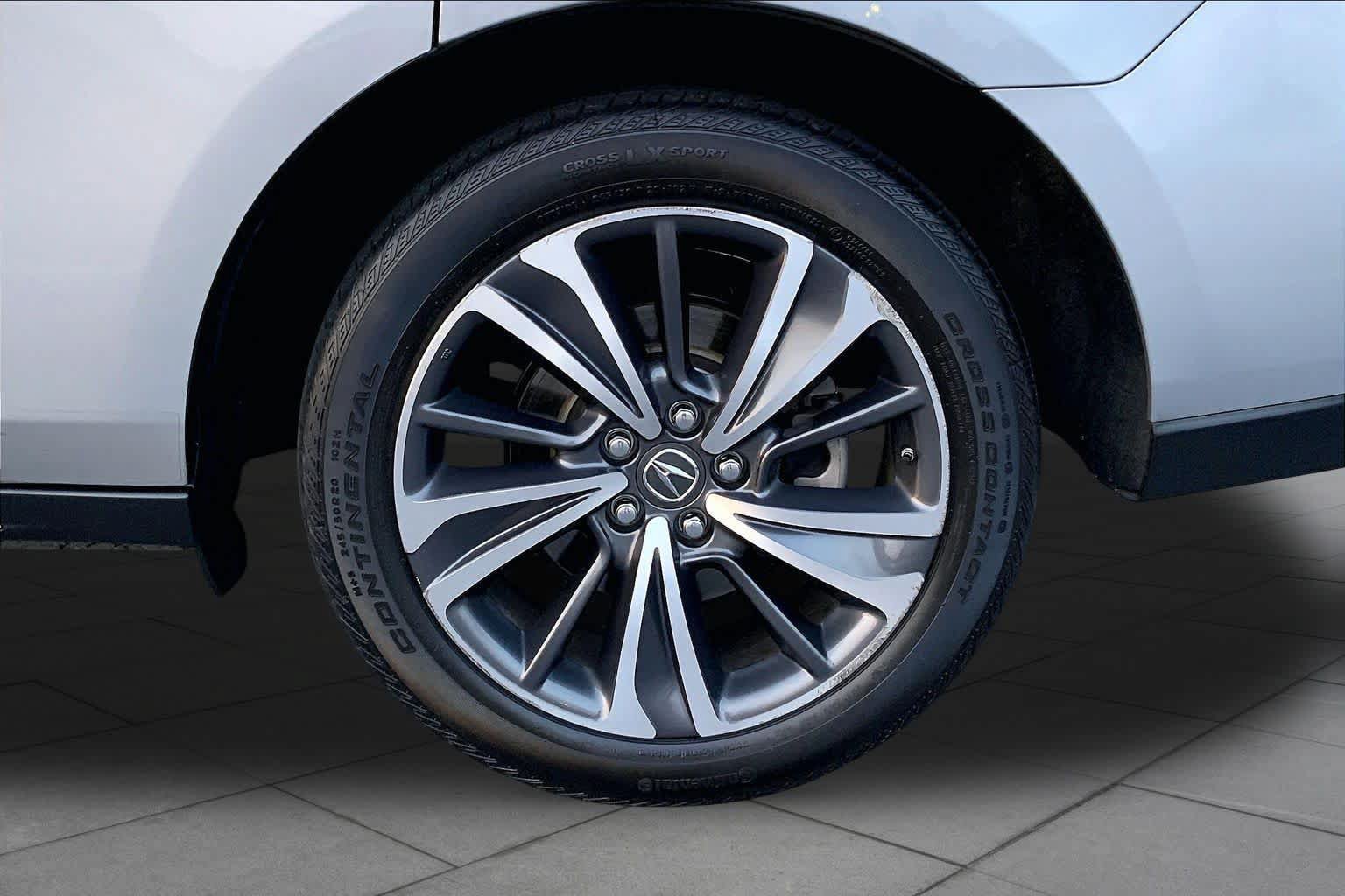 Used 2020 Acura MDX w/ Technology Package AWD/4WD image 10