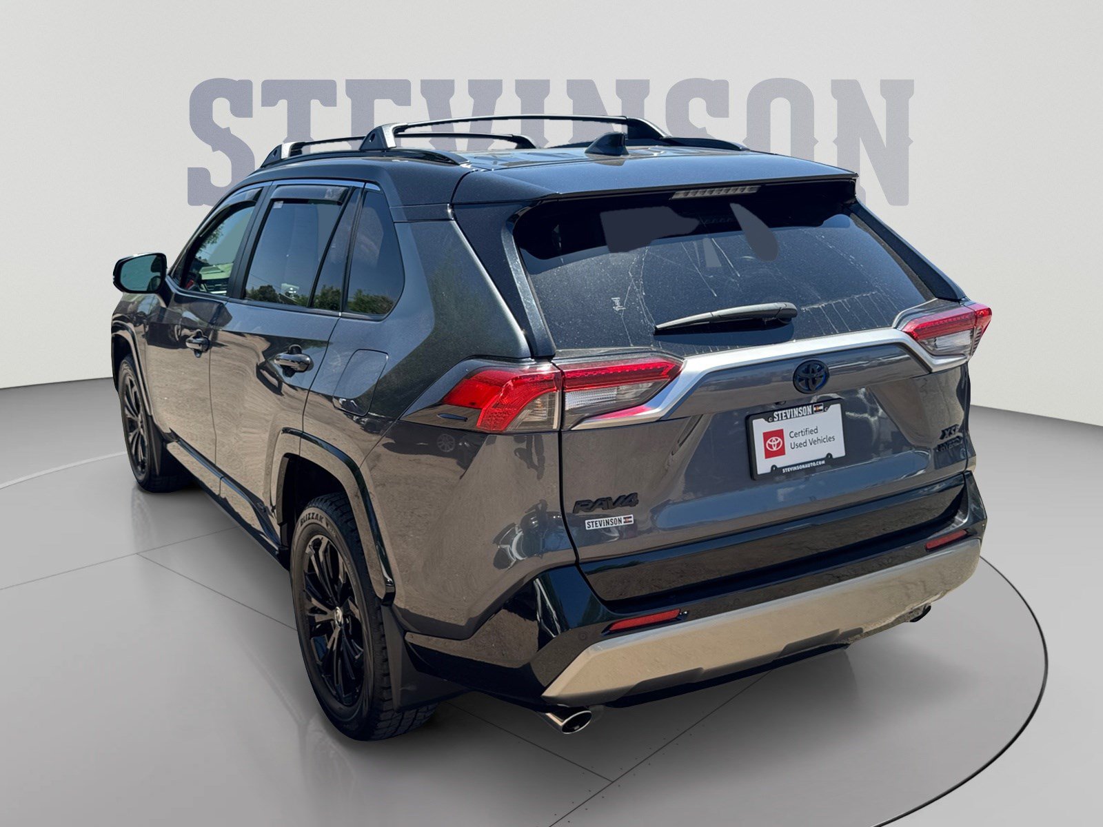 Used 2023 Toyota RAV4 XSE AWD/4WD image 3