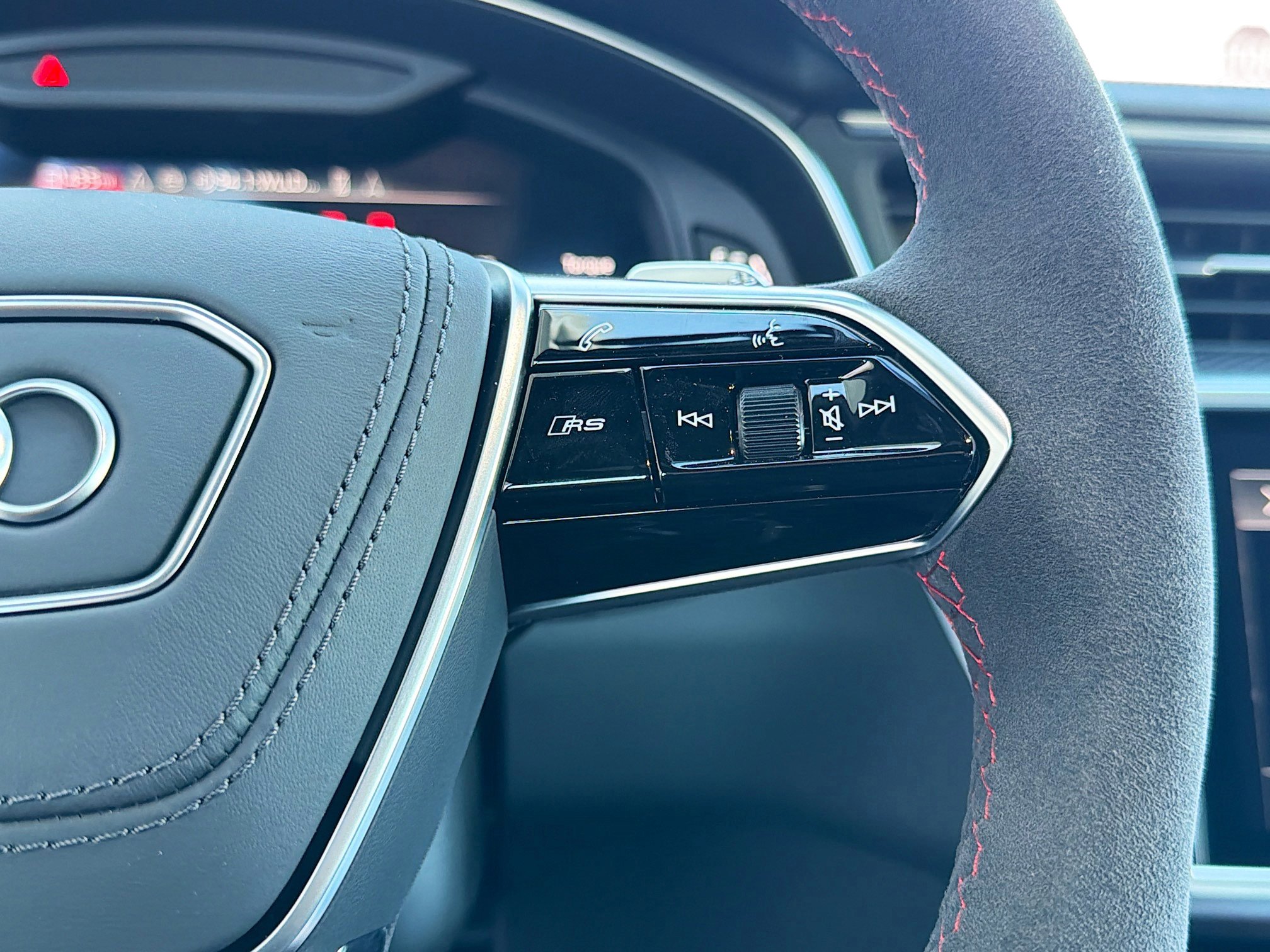 New 2026 Audi RS 6 performance image 38