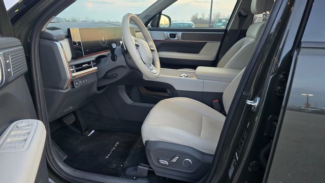 Used 2024 Hyundai Santa Fe Limited image 8