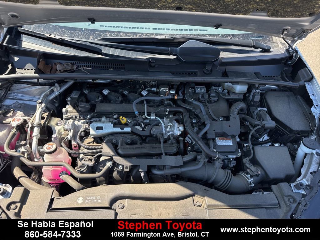 Used 2024 Toyota Prius Limited image 19