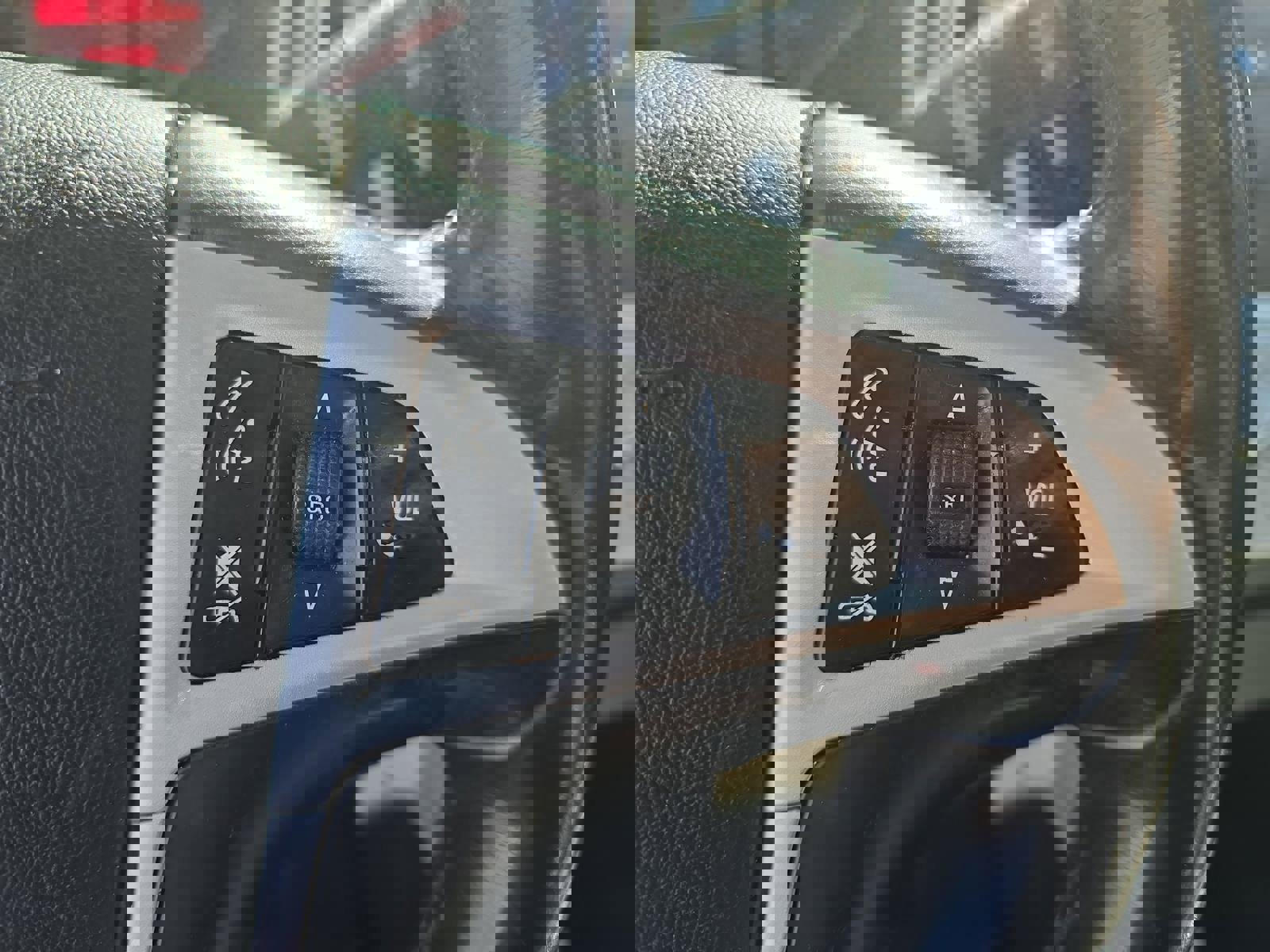 Used 2013 GMC Terrain SLT image 20