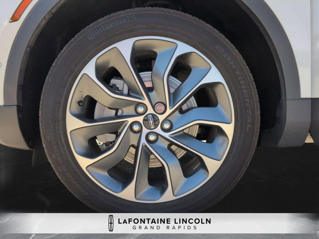 Certified 2023 Lincoln Nautilus Reserve w/ Equipment Group 201A AWD/4WD image 34