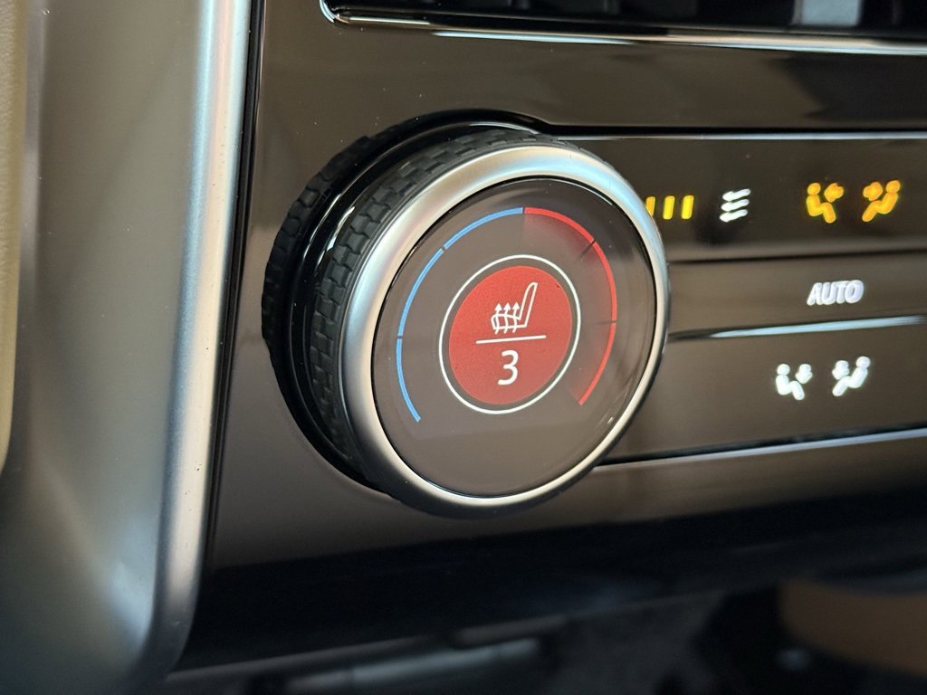 New 2025 Land Rover Range Rover SE image 36