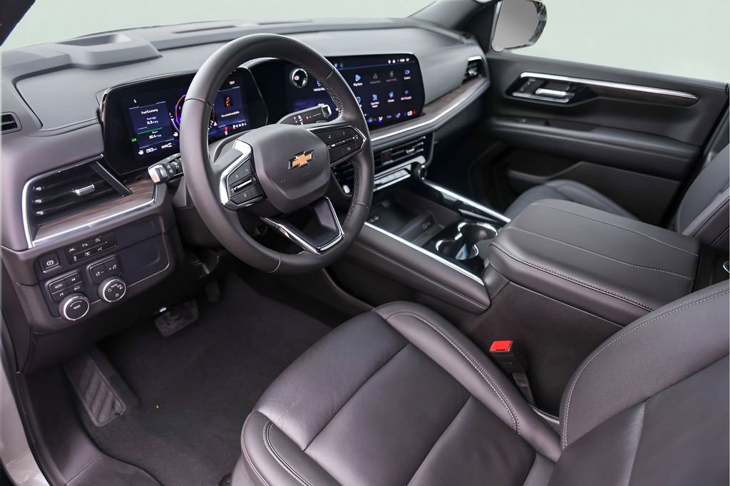 Certified 2025 Chevrolet Tahoe LT image 13