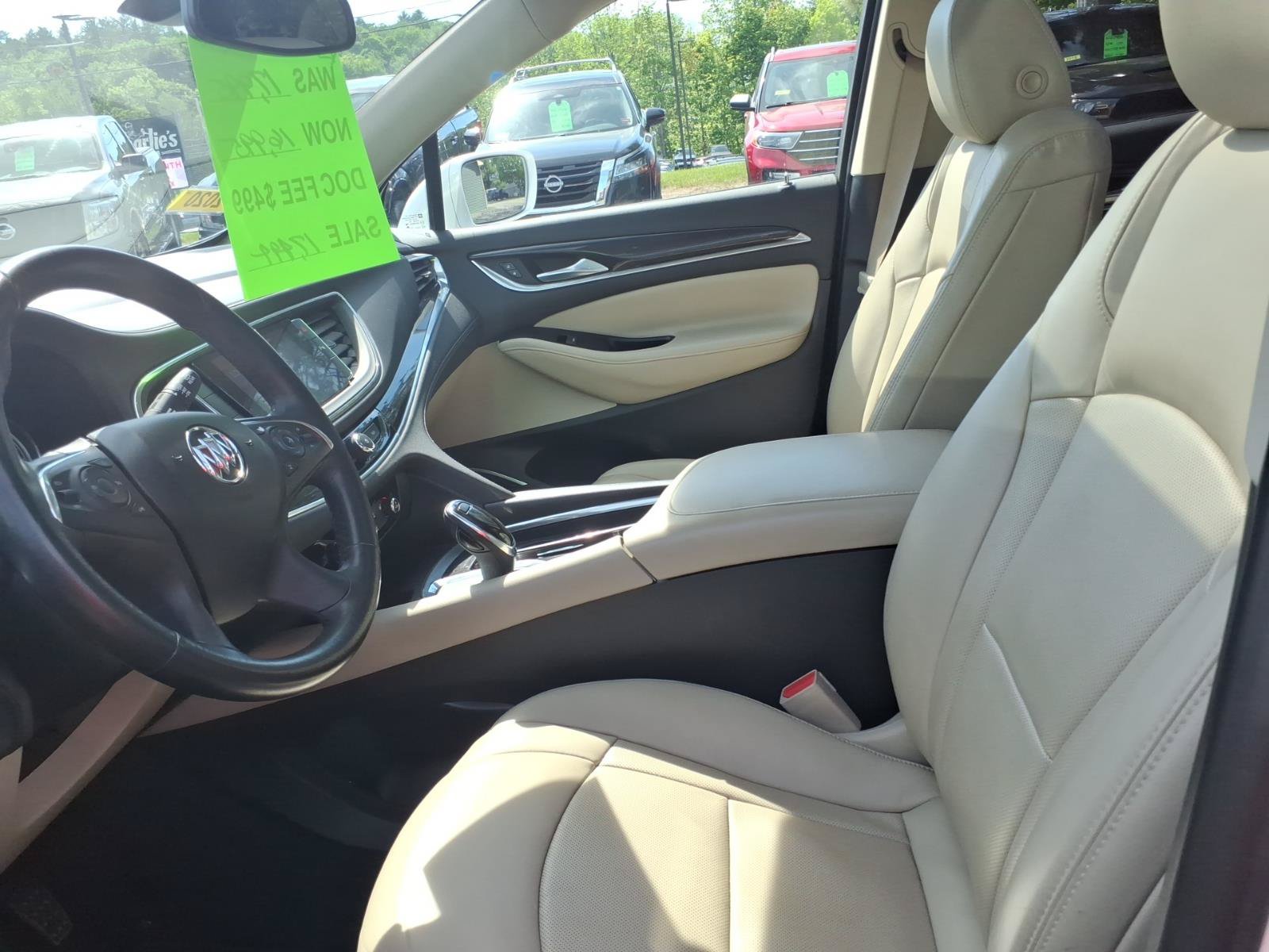 Used 2020 Buick Enclave Essence FWD image 7