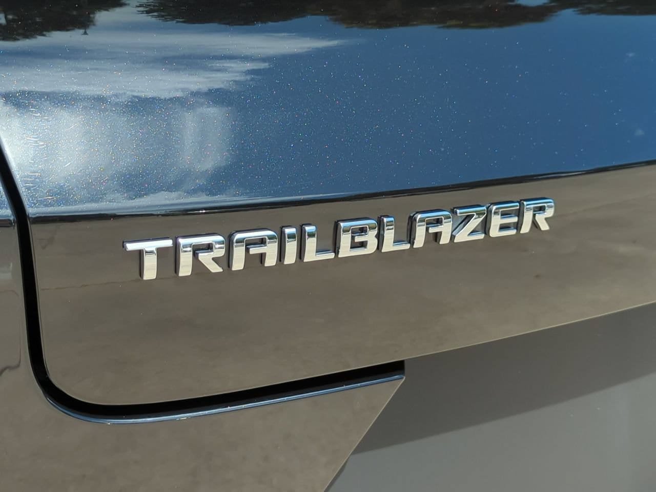 Used 2024 Chevrolet TrailBlazer LS w/ LS Confidence Package FWD image 5