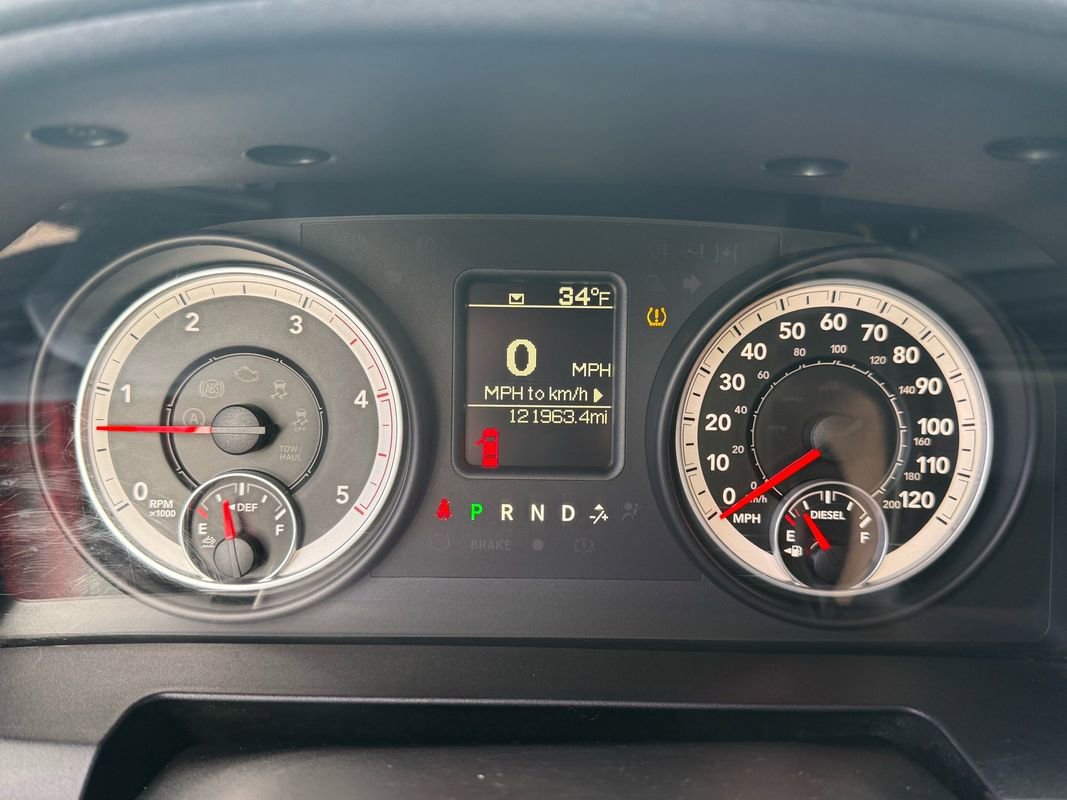 Used 2013 RAM 2500 Tradesman w/ Chrome Appearance Group AWD/4WD image 19