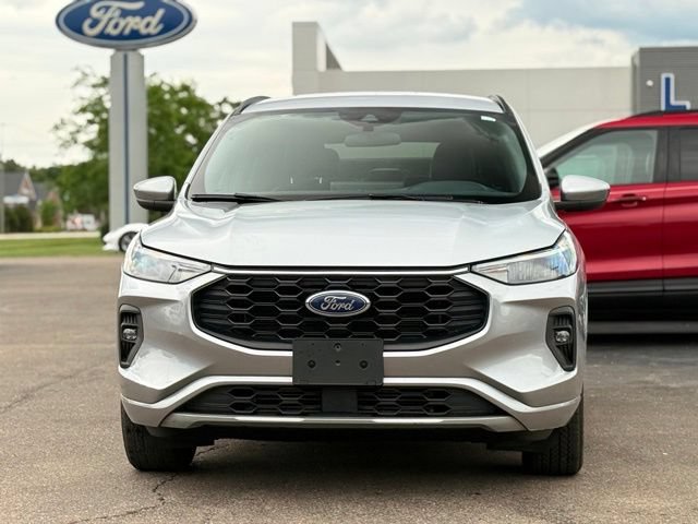 Certified 2023 Ford Escape ST-Line Select w/ Tech Pack #1 AWD/4WD image 32
