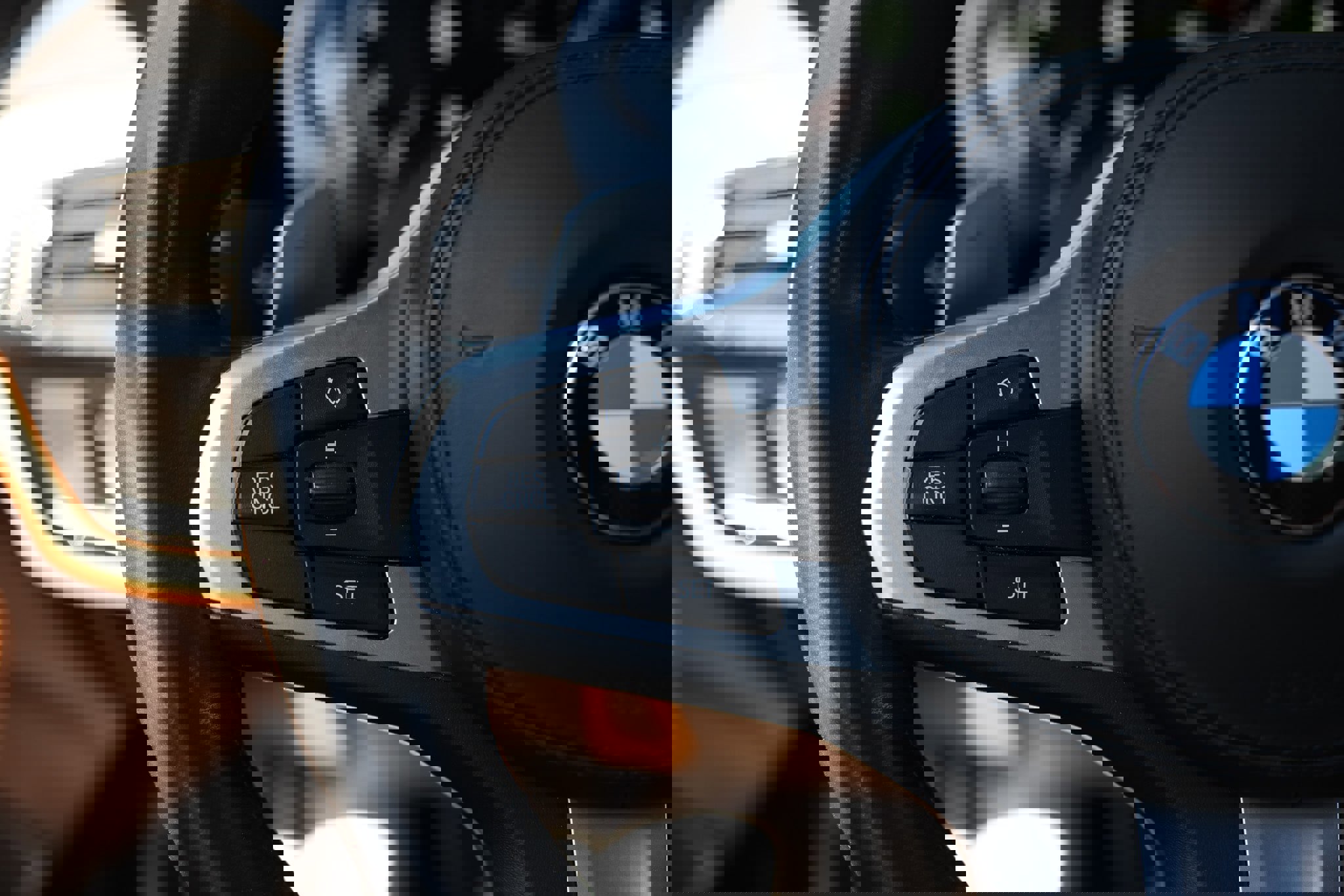 Used 2019 BMW M550i xDrive image 30