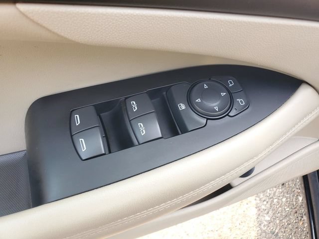 Used 2019 Buick LaCrosse Preferred FWD image 11