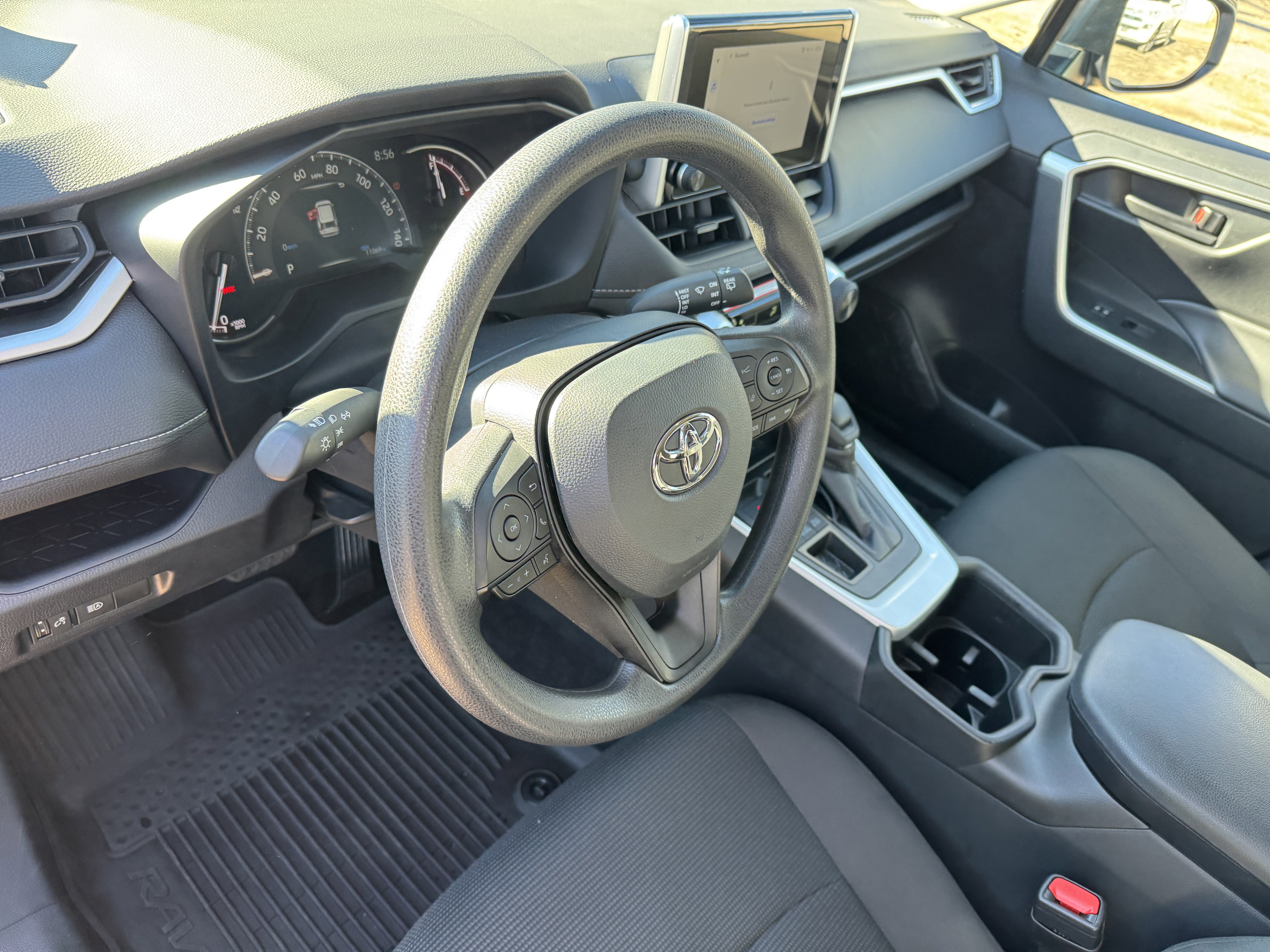 Certified 2025 Toyota RAV4 LE AWD/4WD image 12