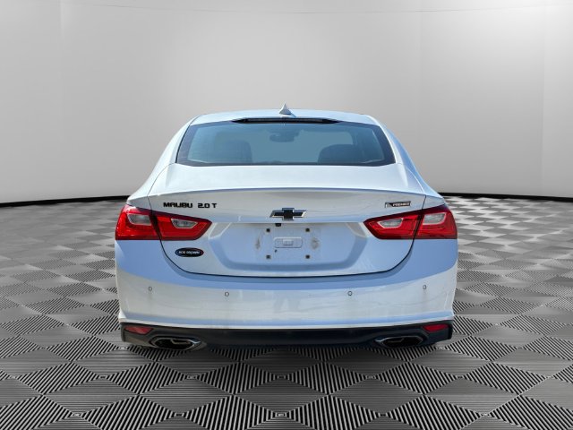 Used 2018 Chevrolet Malibu Premier w/ Premier Sun and Wheel Package FWD image 4