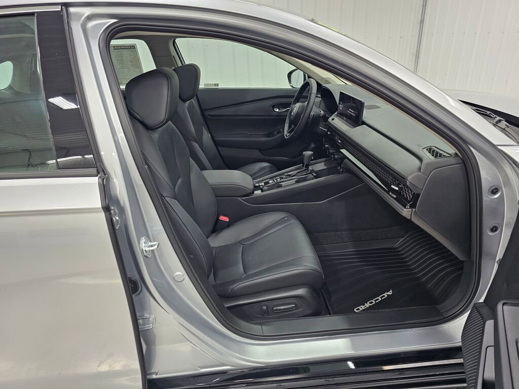 New 2025 Honda Accord EX-L image 7