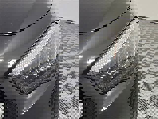 Certified 2025 Mercedes-Benz GLA 250 4MATIC image 29