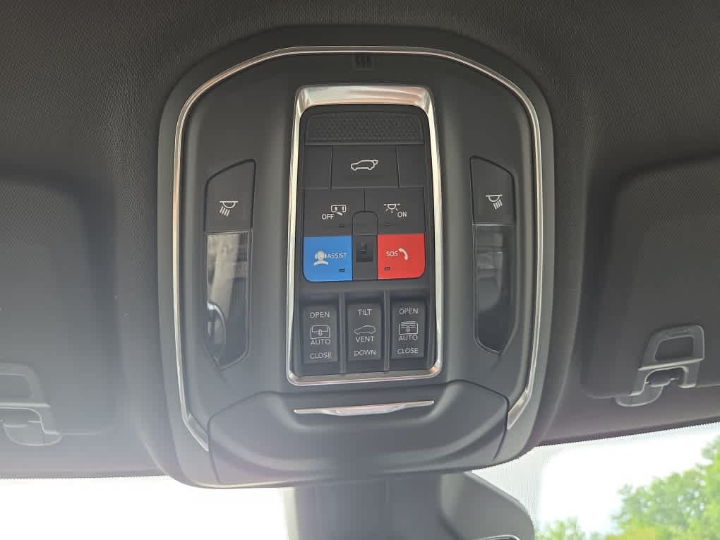 New 2026 Jeep Grand Cherokee Limited AWD/4WD image 21