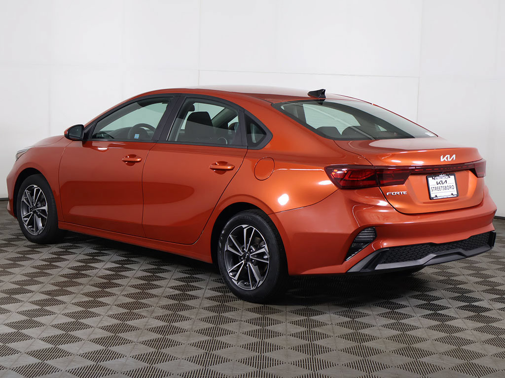 Certified 2023 Kia Forte LXS FWD image 7