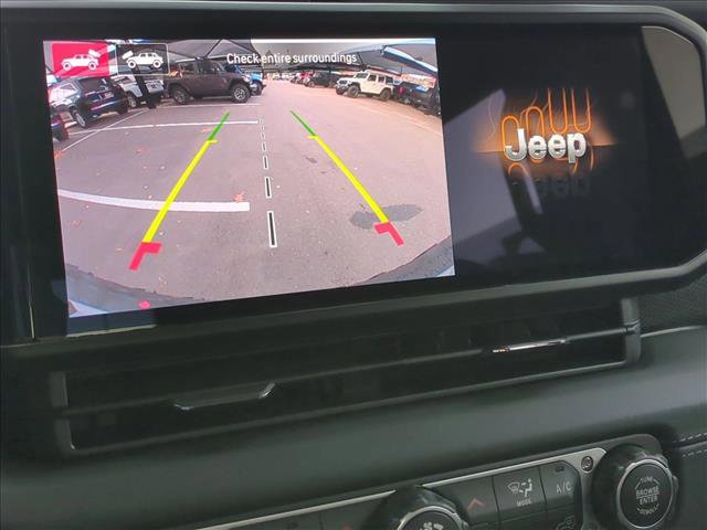 New 2026 Jeep Wrangler Unlimited Rubicon w/ Technology Group image 13