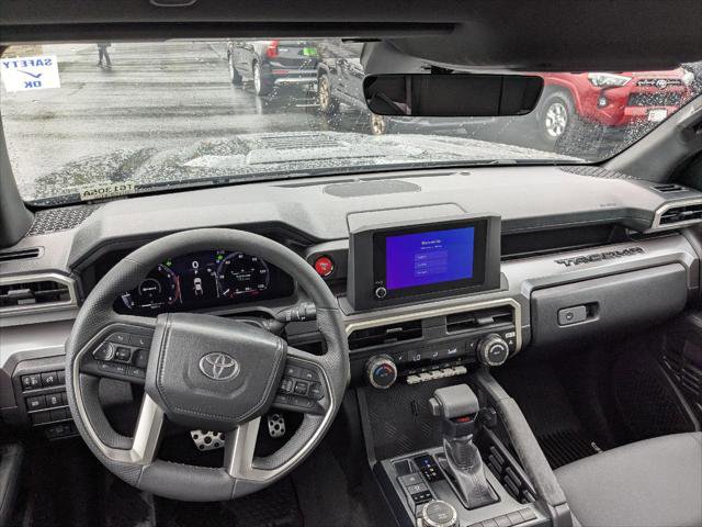 Certified 2025 Toyota Tacoma TRD Sport AWD/4WD image 31
