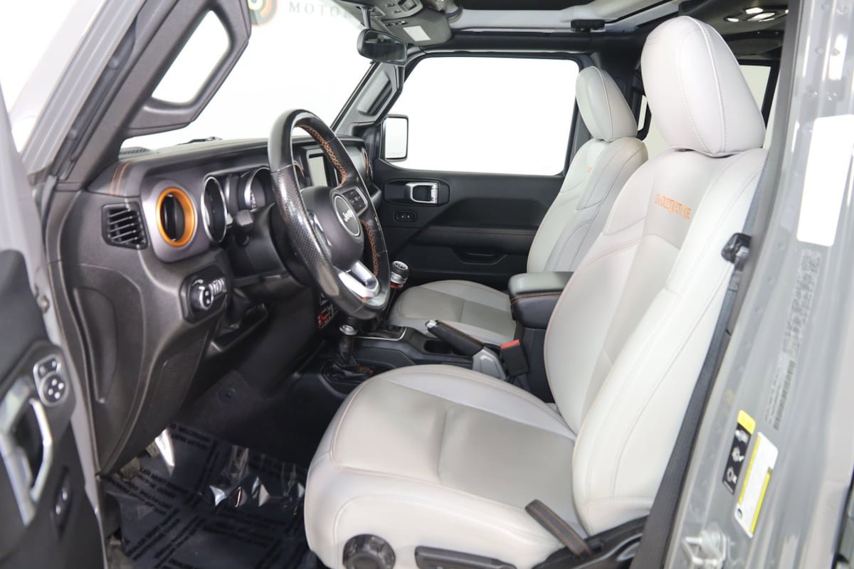 Used 2021 Jeep Gladiator Mojave w/ LED Lighting Group AWD/4WD image 11