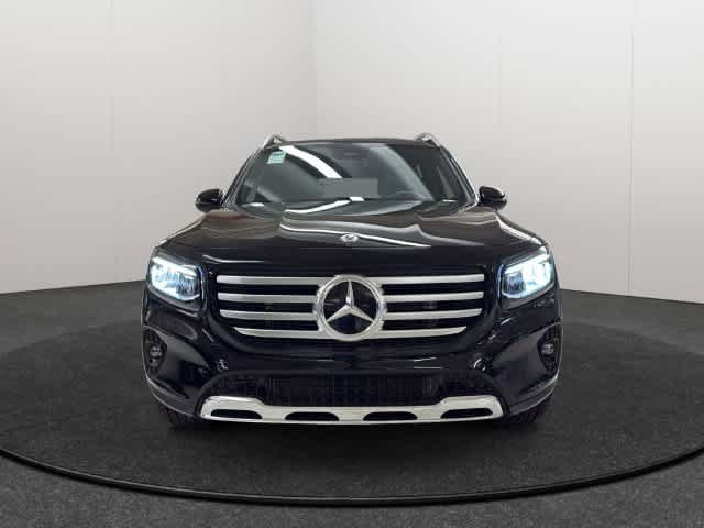 Certified 2026 Mercedes-Benz GLB 250 4MATIC image 2