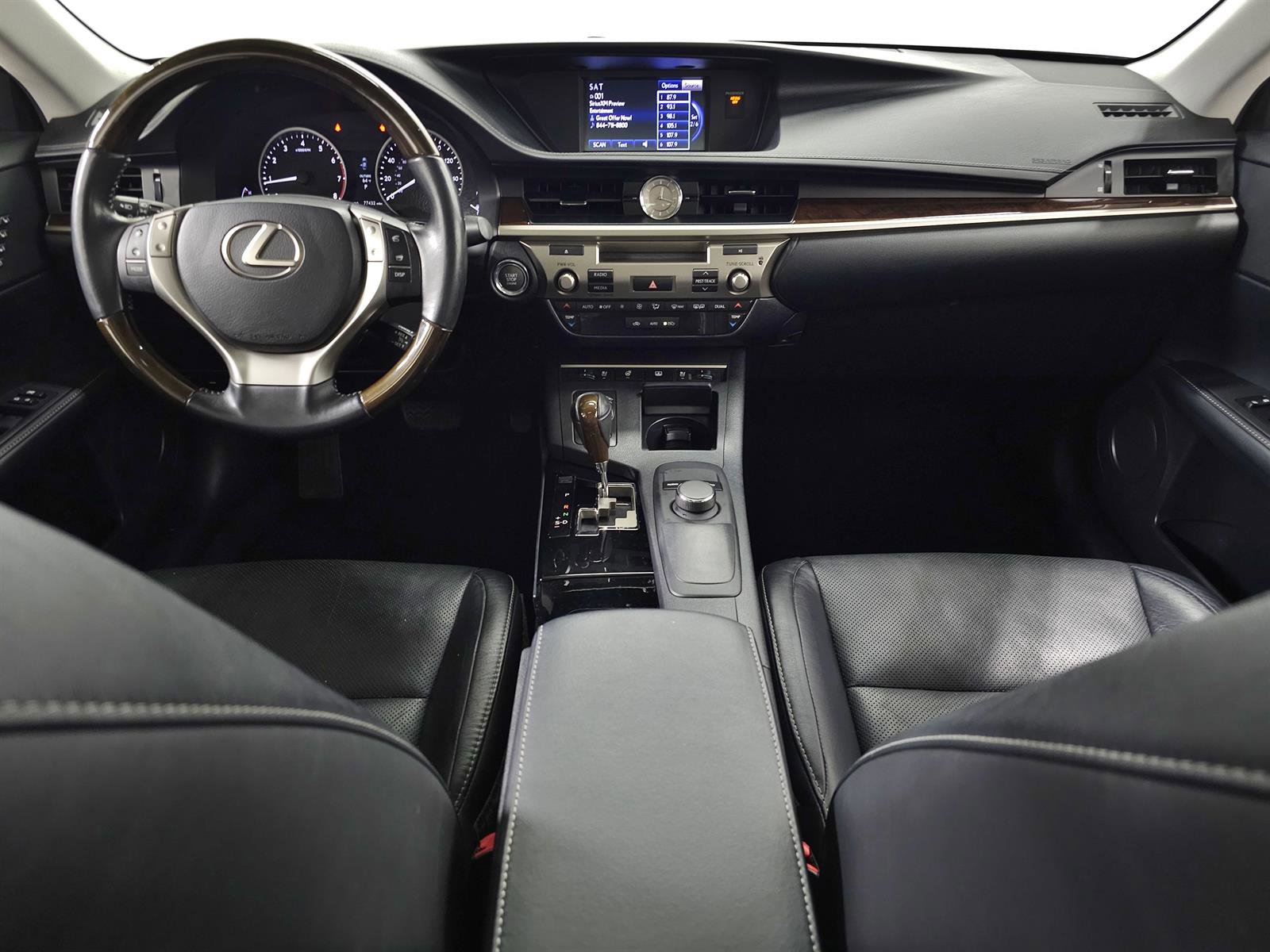Used 2013 Lexus ES 350 w/ Luxury Pkg FWD image 10