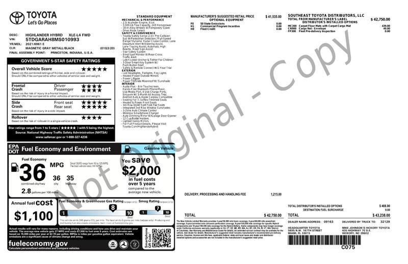 Used 2021 Toyota Highlander XLE image 3