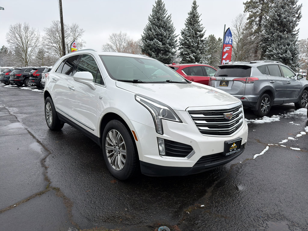 Used 2017 Cadillac XT5 Luxury w/ Driver Awareness Package image 8
