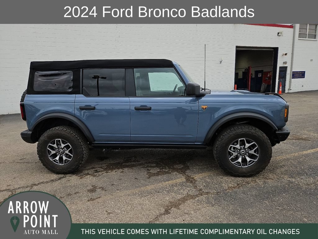 Used 2024 Ford Bronco Badlands AWD/4WD image 13