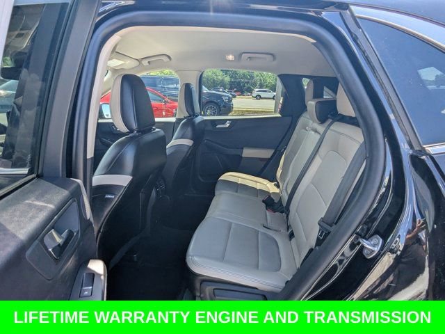 Used 2020 Ford Escape Titanium AWD/4WD image 15