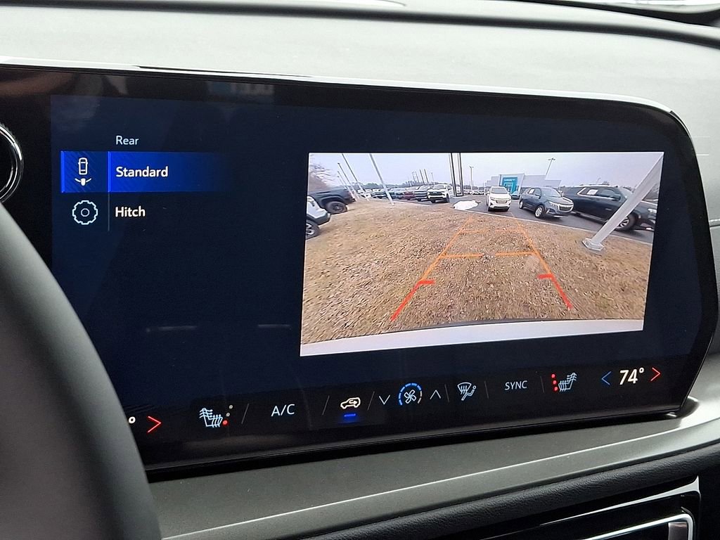 New 2026 Chevrolet Traverse LT w/ LPO, Floor Liner Package FWD image 14