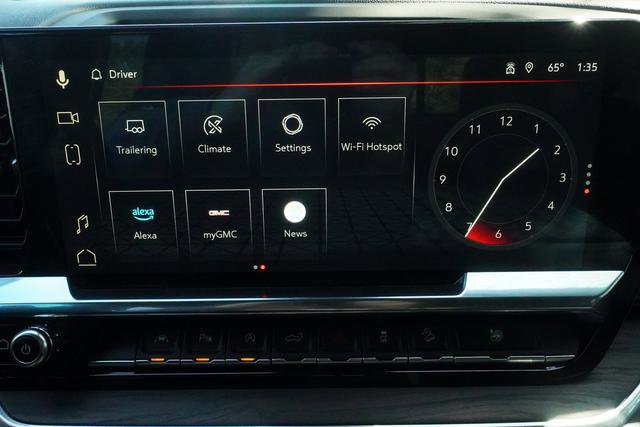 Used 2025 GMC Sierra 1500 SLT w/ SLT Premium Plus Package image 22