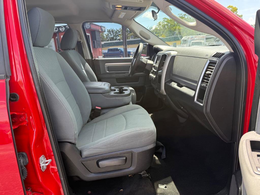 Used 2017 RAM 1500 Classic SLT image 17