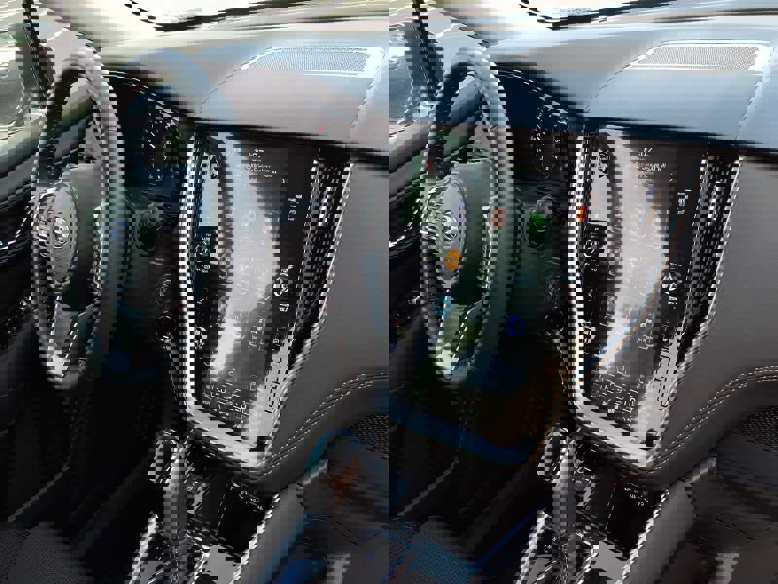 Certified 2025 Subaru Outback Premium w/ Popular Package #1A image 20