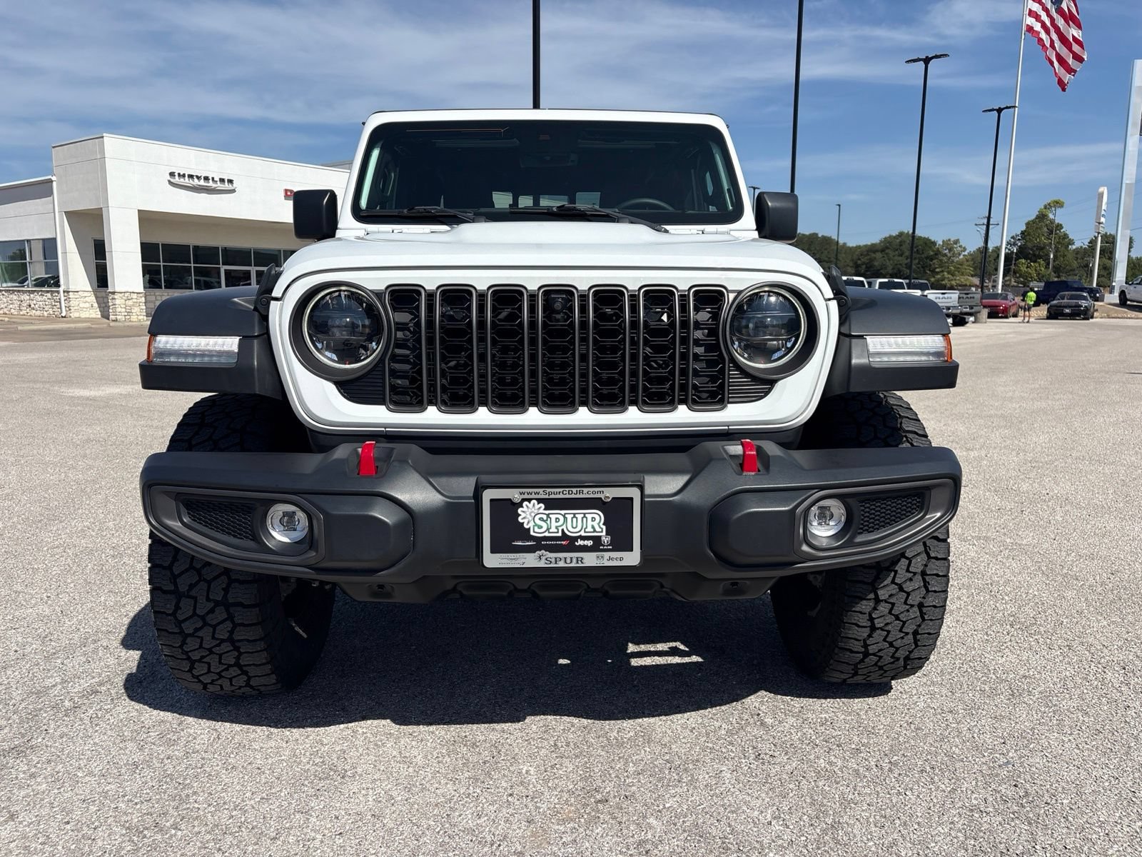 Used 2024 Jeep Gladiator Rubicon w/ Technology Group AWD/4WD image 9