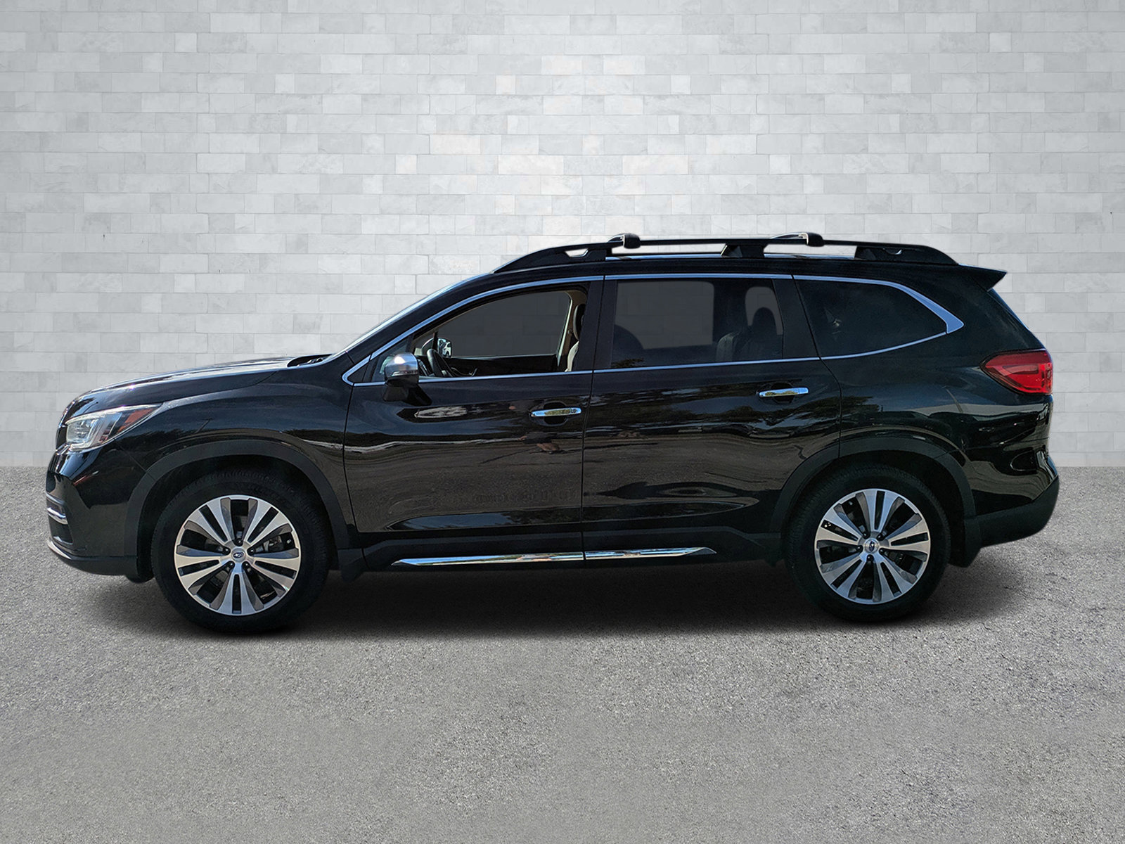 Used 2020 Subaru Ascent Touring image 8