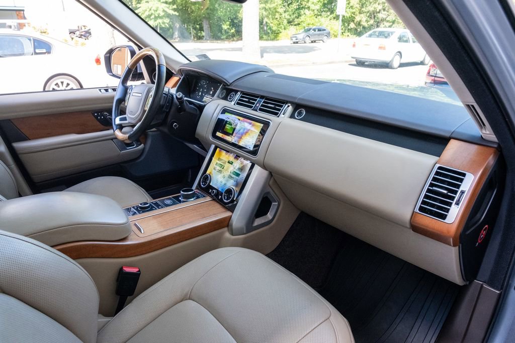 Used 2019 Land Rover Range Rover HSE image 26