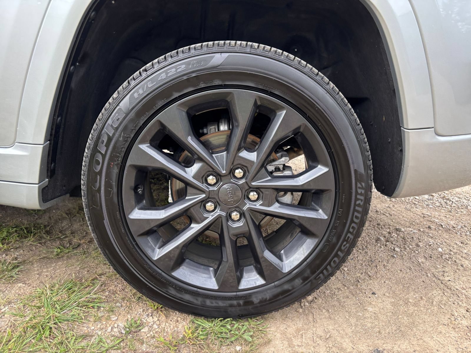 Used 2026 Jeep Grand Cherokee Limited AWD/4WD image 33